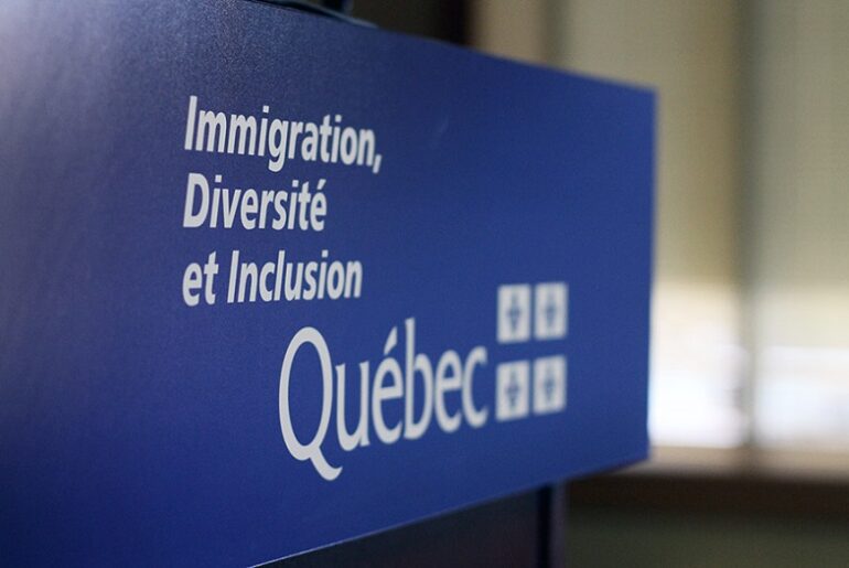 魁北克取消投资移民